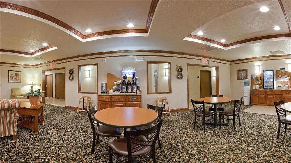 Holiday Inn Express Hotel & Suites Chickasha By Ihg Екстериор снимка