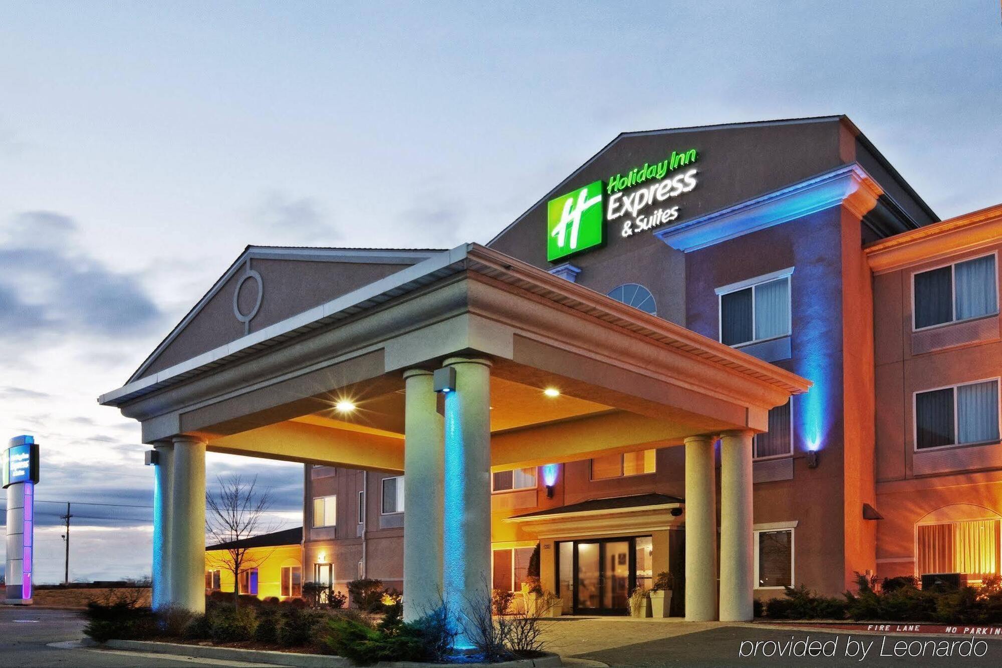Holiday Inn Express Hotel & Suites Chickasha By Ihg Екстериор снимка